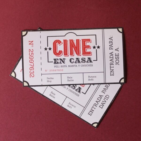 Cubo para cine en casa con manta y entradas... - Imagen 2