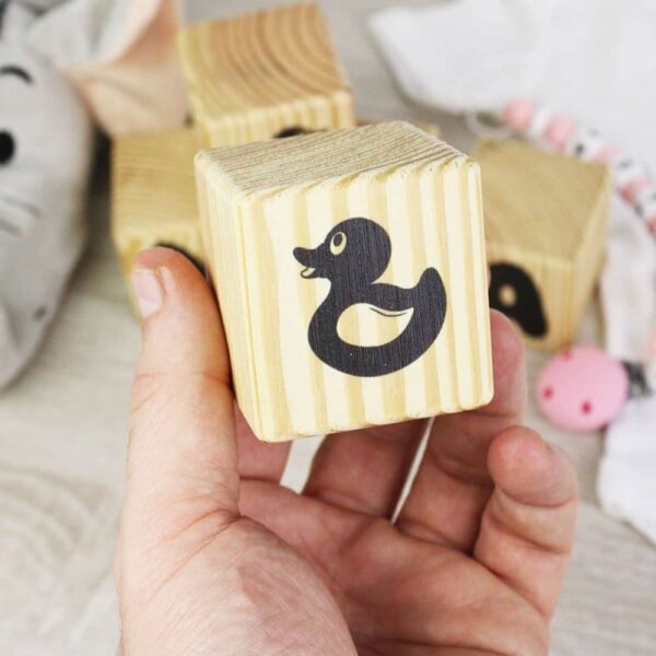 Cubos de Madera Personalizado para Bebés - Imagen 3
