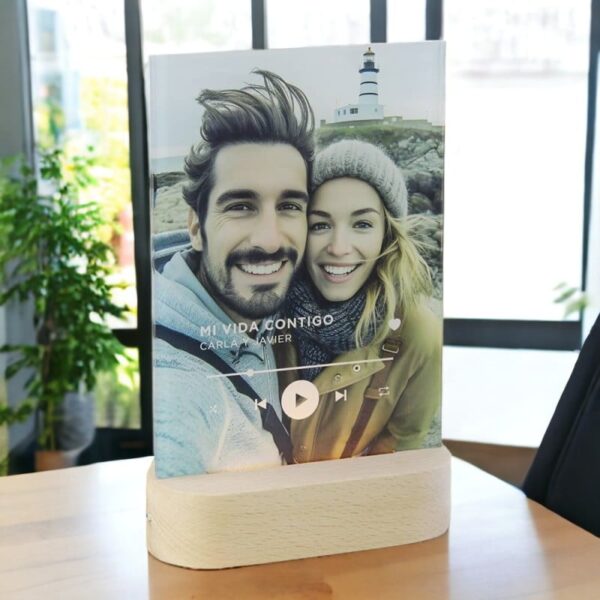 Marco de Madera con Led Personalizado - Imagen 2