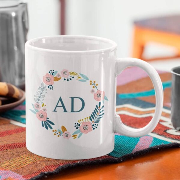 Taza con Inicial Floral - Imagen 2