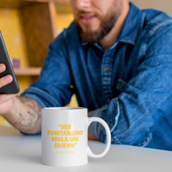 Taza Ser Fontanero Mola un Huevo - Imagen 2